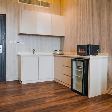M14 Hotel Apartment Рас-эль-Хайма Экстерьер фото
